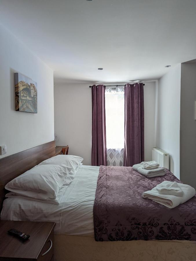 Barley Sheaf, Old Bridge Street En Suite Rooms, Room Only 트루로 외부 사진