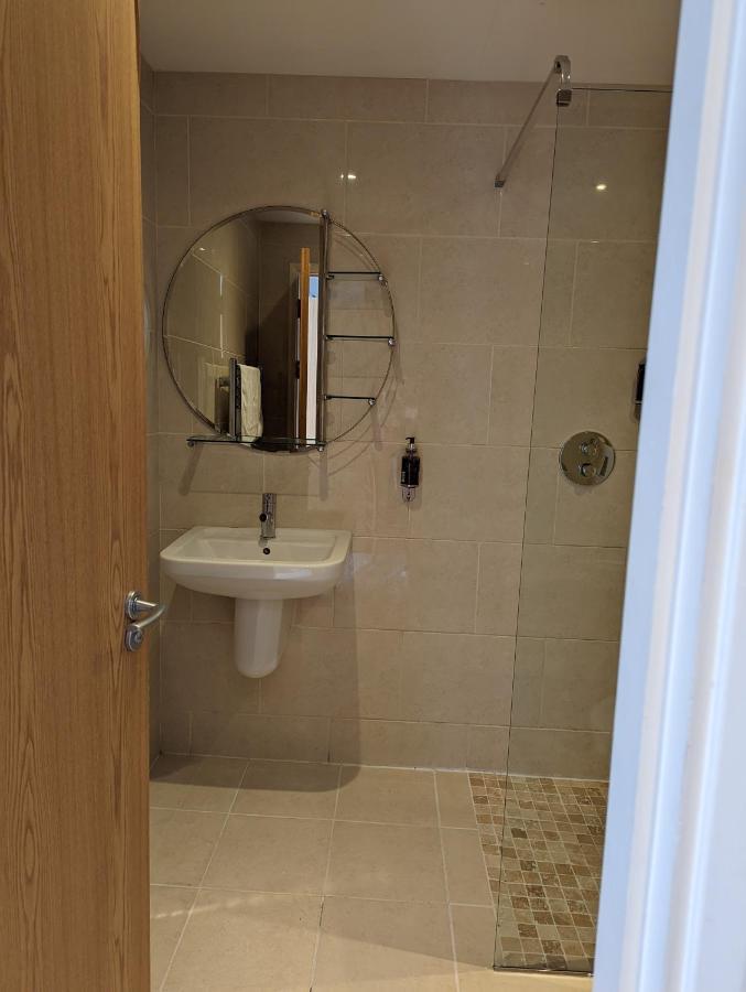 Barley Sheaf, Old Bridge Street En Suite Rooms, Room Only 트루로 외부 사진