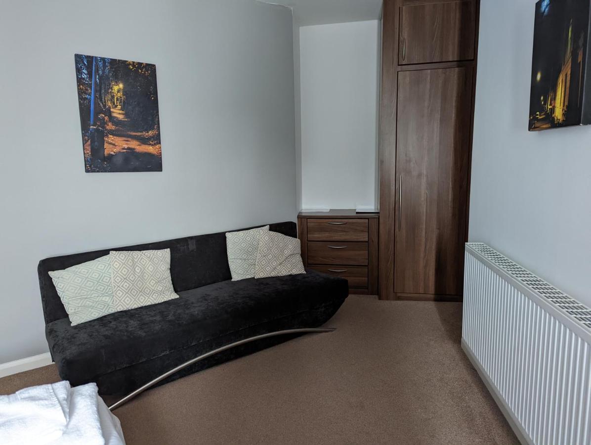 Barley Sheaf, Old Bridge Street En Suite Rooms, Room Only 트루로 외부 사진