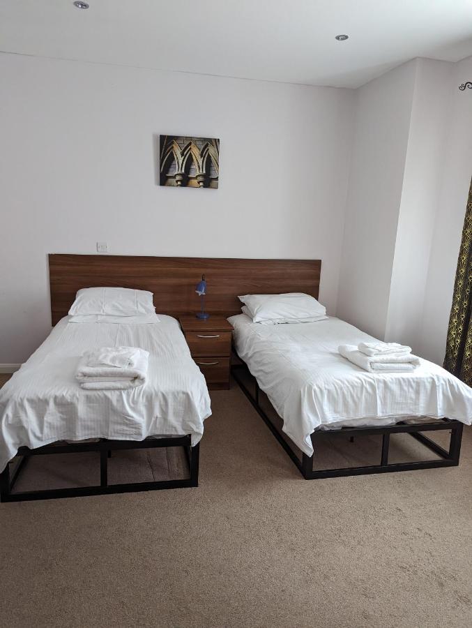 Barley Sheaf, Old Bridge Street En Suite Rooms, Room Only 트루로 외부 사진