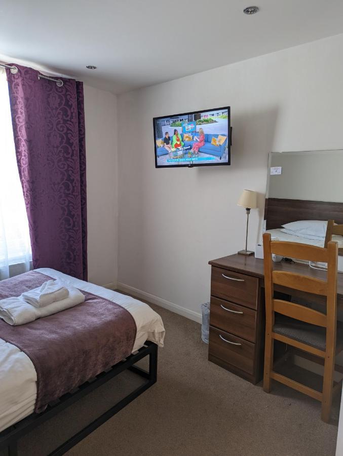 Barley Sheaf, Old Bridge Street En Suite Rooms, Room Only 트루로 외부 사진